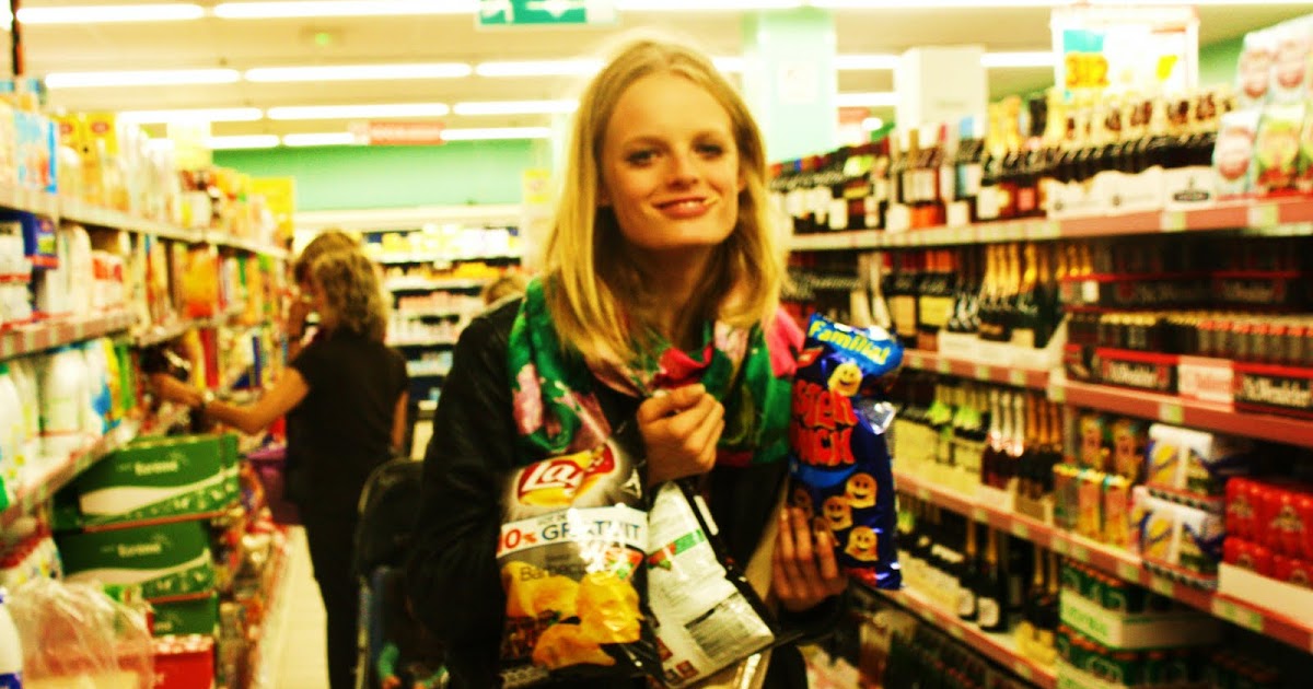 HANNE GABY ODIELE: shopping