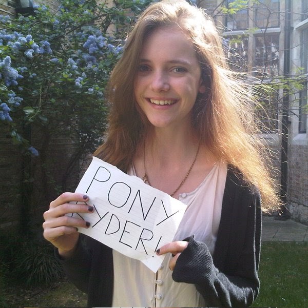 IMOGEN MORRIS CLARKE loves PONY RYDER